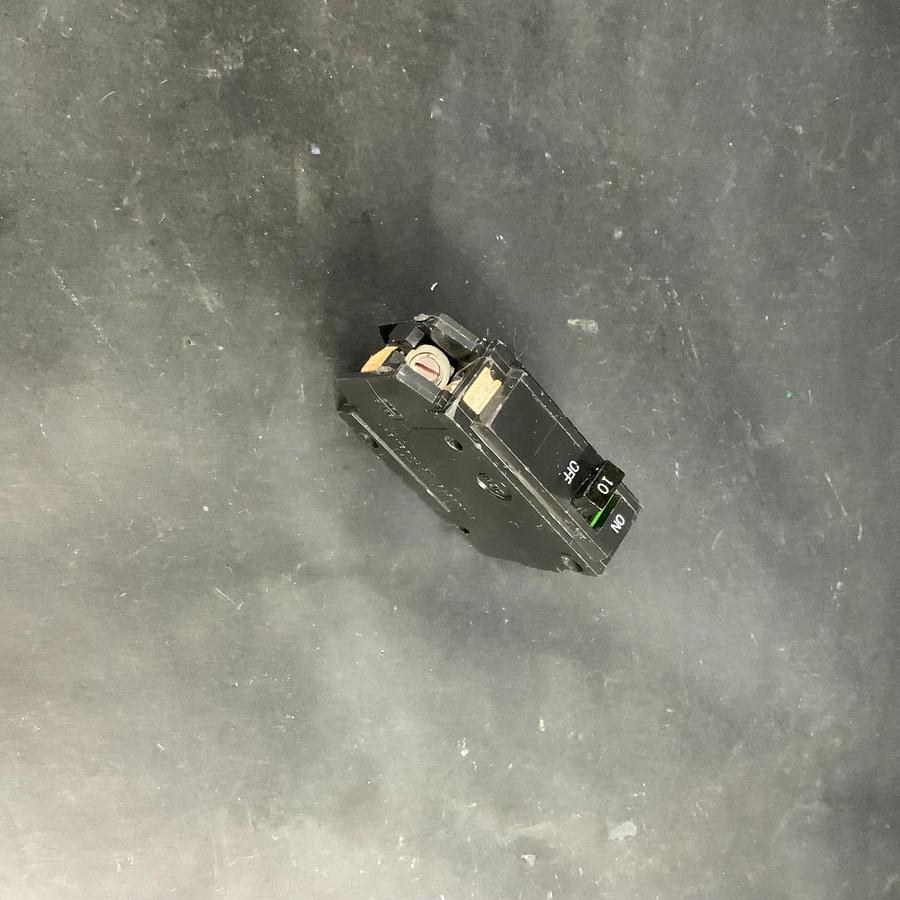 Used GE TQL1110 CIRCUIT BREAKER ($10 OBO)