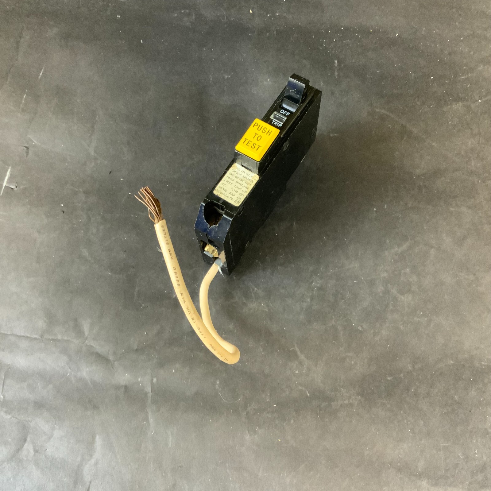 Used SQUARE D QO120GFI CIRCLE BREAKER ($25 OBO)