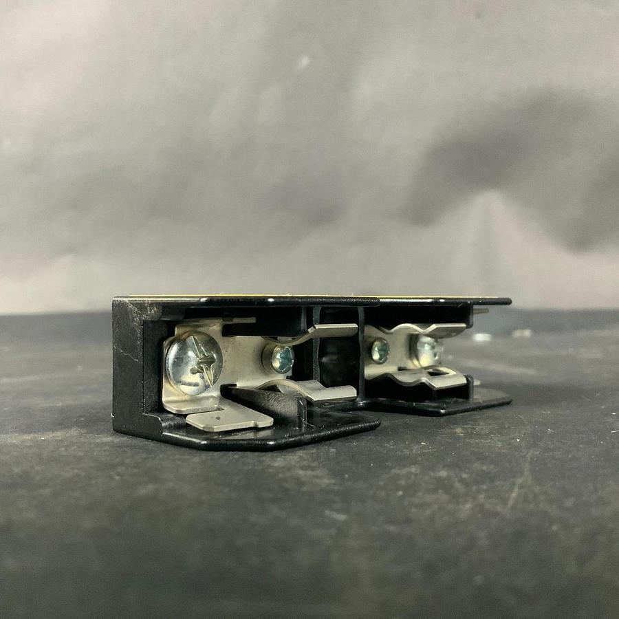 Used BUSSMANN BM6031SQ FUSE HOLDER ($12 OBO)