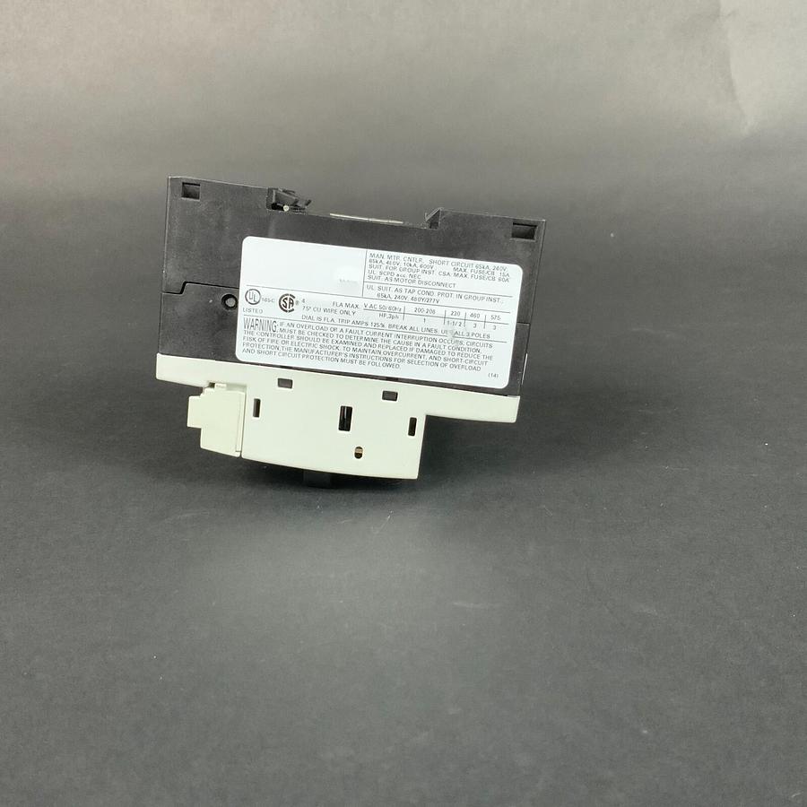 Used SIEMENS 3RV1011 1EA10 CIRCUIT BREAKER ($10 OBO)