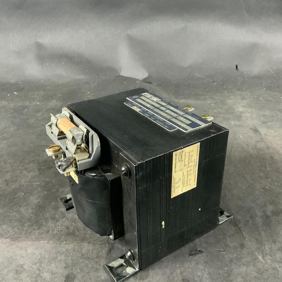 Used ALLEN BRADLEY 1497-N11 SERIES A TRANSFORMER ($45 OBO)
