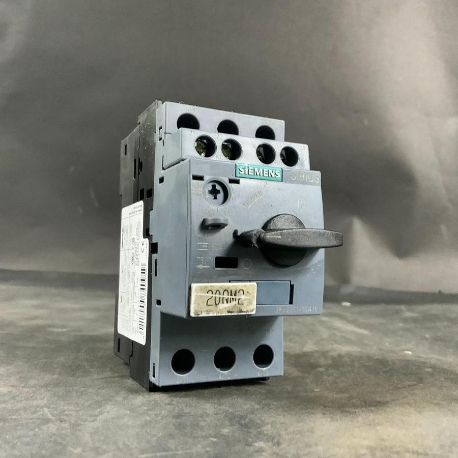 Used SIEMENS 3RV2011-1GA15 SIRIUS CIRCUIT BREAKER ($20 OBO)