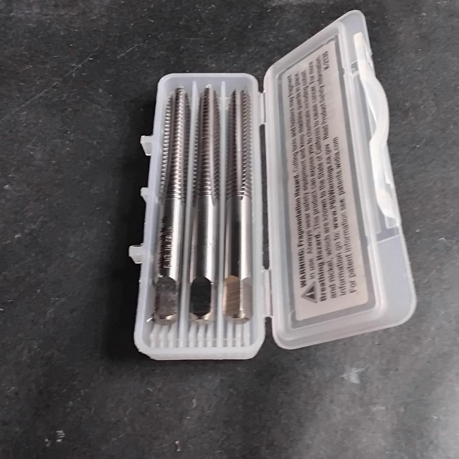 Used WIDIA 14025 1/4-20 UNC HSS HAND TAP - SET OF 3 ($25 OBO)