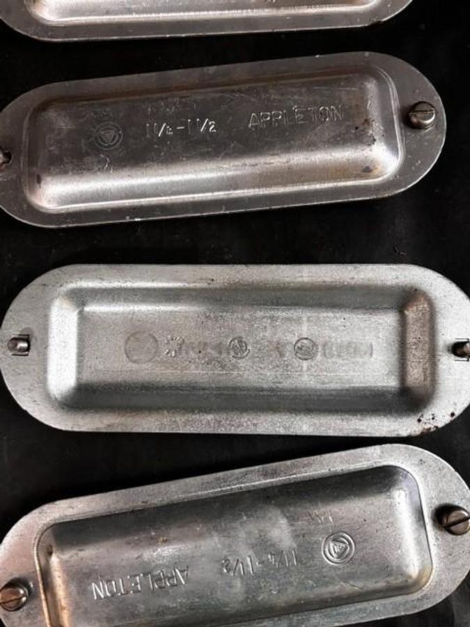 Used APPLETON 1-1/4" to 1-1/2" CONDUIT BODY COVERS - GROUP OF 5