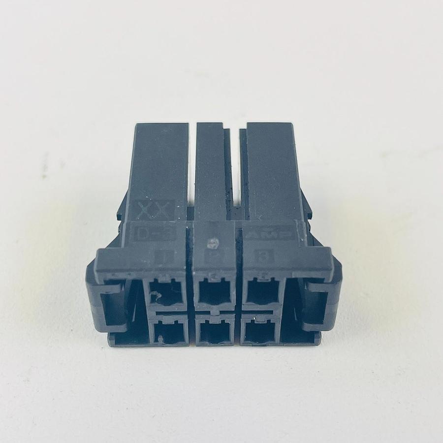 Used TE CONNECTIVITY AMP 1-178289-3 D-3 XX 6-POS RECEPTACLE HOUSING CONNECTOR