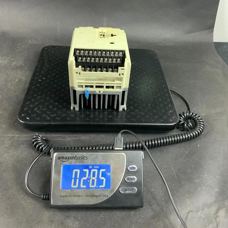 Used MITSUBISHI FR-A024-0.75K-CD DRIVE ($625 OBO)