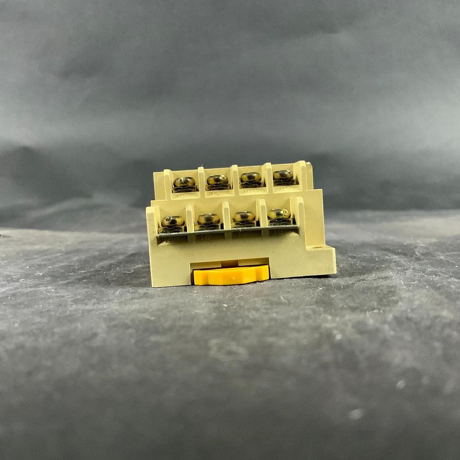 OMRON G6B-4BND 24VDC RELAY BASE ($30 OBO)