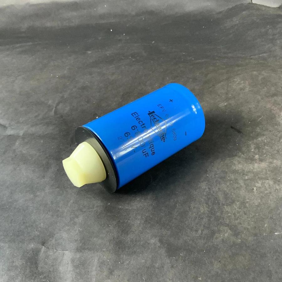 Used LECLANCHE EFV 63 N 6800 ELECTROLYTE CAPACITOR ($35 OBO)