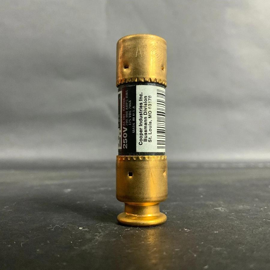 BUSSMANN FRN-R-1-8/10 FUSE - BOX OF 10 ($30 OBO)