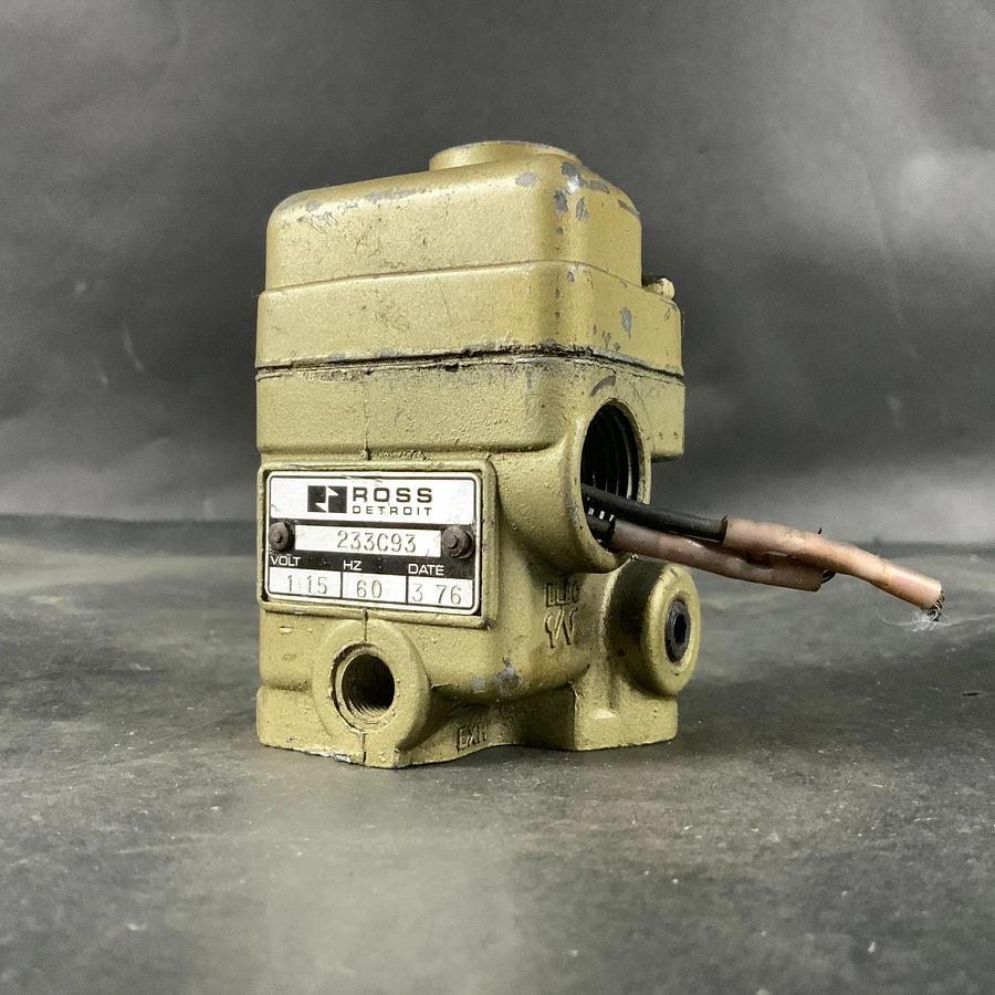 Used ROSS 233C93 PNEUMATIC SOLENOID ($45 OBO)