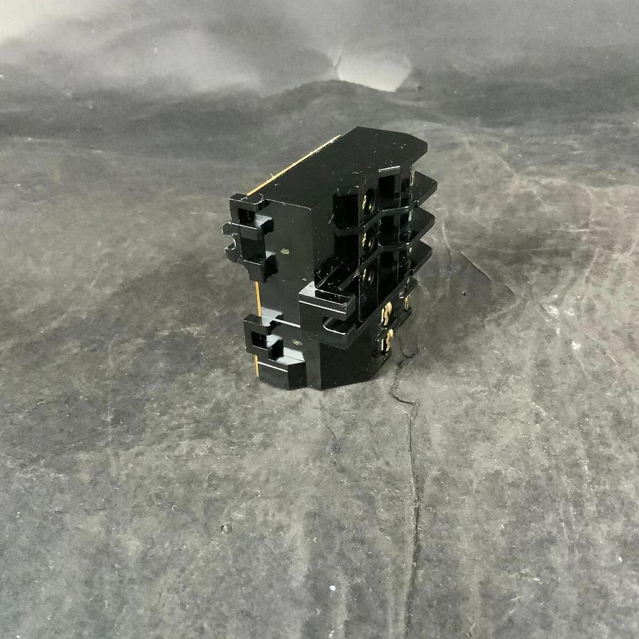 Used MITSUBISHI TH-K20KP 2.1A OVERLOAD RELAY ($10 OBO)