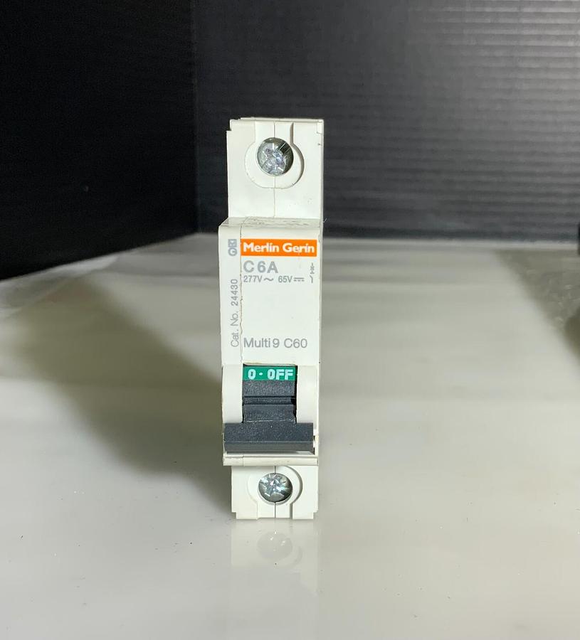 Used MERLIN GERIN MULTI9 C60 C6A ($49.99 OBO)