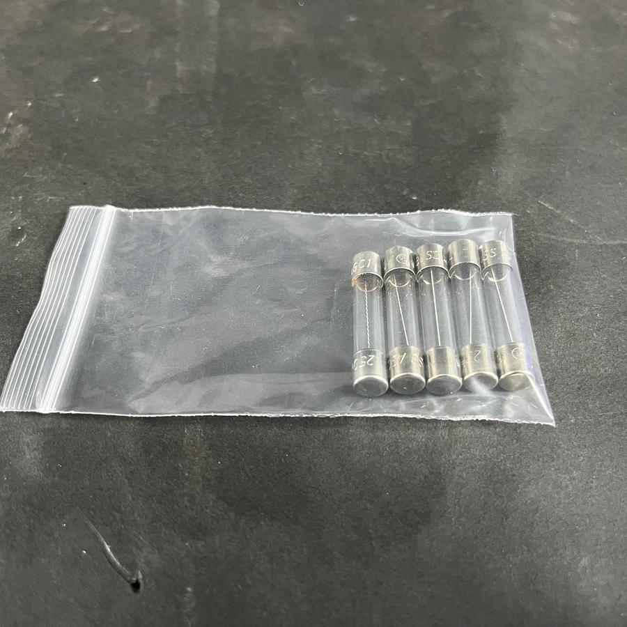 Used BUSSMANN AGC 1A FUSE SET OF 5 ($5 OBO)