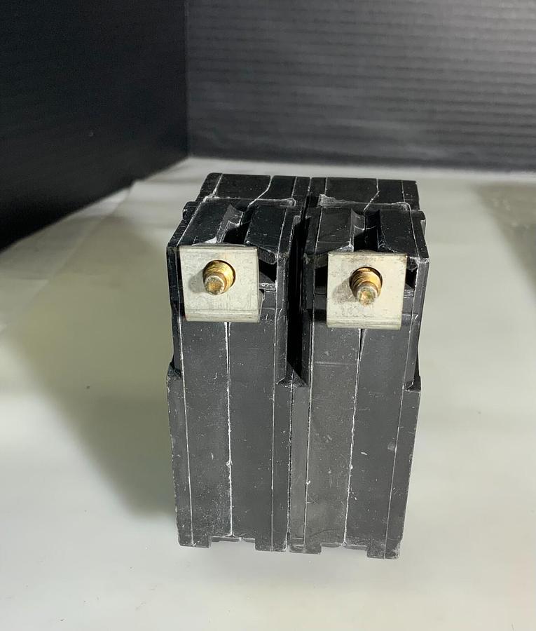 Used GENERAL ELECTRIC THBQ22020 (20AMP) ($29.99/EACH OBO)