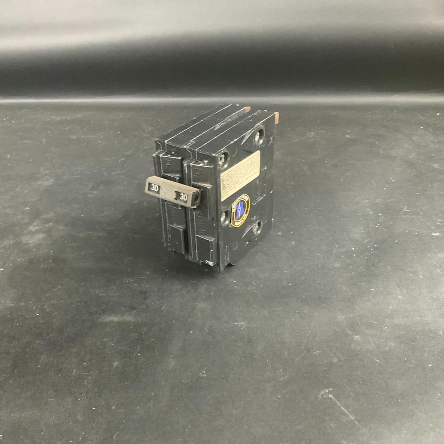 Used ITE QD230 CIRCUIT BREAKER ($15 OBO)