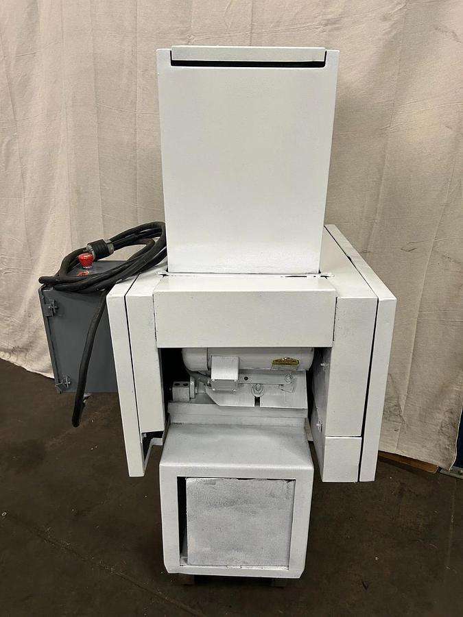 Refurbished Nelmor Plastic Granulator RG810M1 - REFURBISHED 2025 ($2,500 OBO)