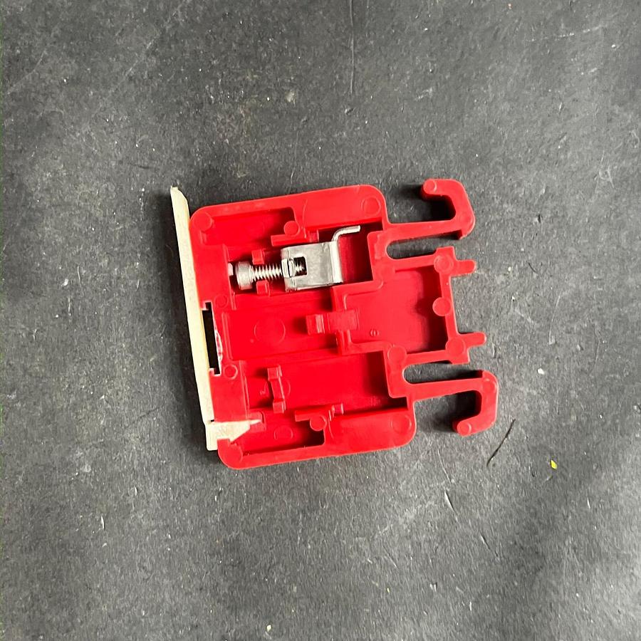 Used ALLEN BRADLEY BUL. 1492 RED/BLUE WIRE TERMINAL ($5 OBO)