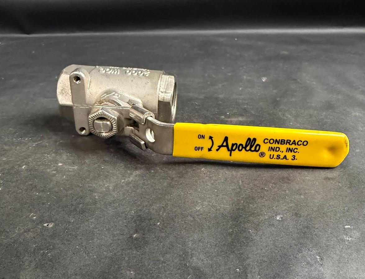 Used APOLLO CF8M BALL VALVE ($25 OBO)