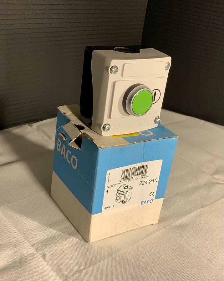 Used BACO CONTROLS LBX10110 ($49.99 OBO)