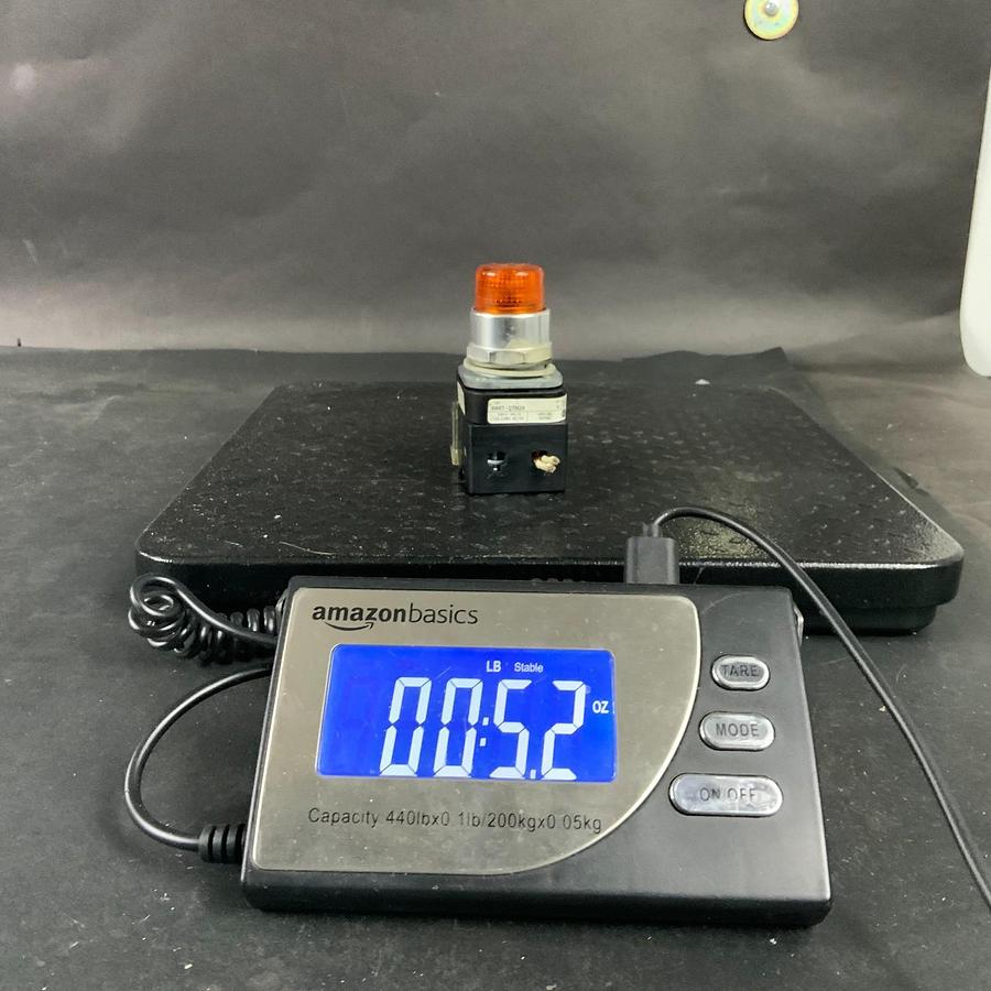 Used ALLEN BRADLEY 800T-QTH2A AMBER PUSHBUTTON ($80 OBO)