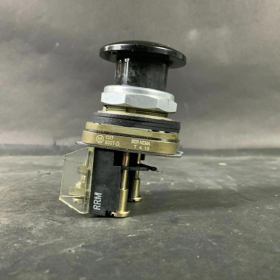 Used ALLEN BRADLEY 800T-D BLACK PUSHBUTTON ($35 OBO)