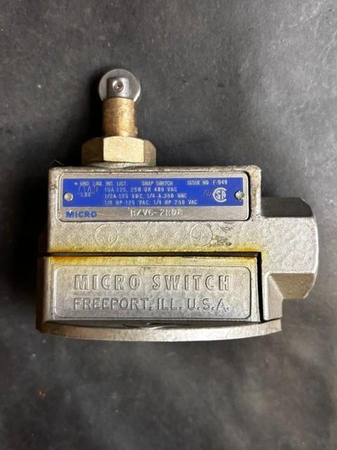 Used HONEYWELL MICROSWITCH BZV6-2RQ8 LIMIT SWITCH ($24 OBO)