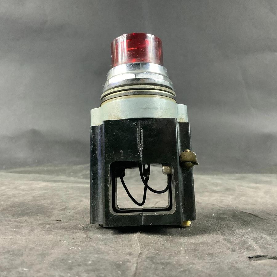 Used FURNAS ELECTRIC 52PA4E2 PILOT LIGHT ($25 OBO)