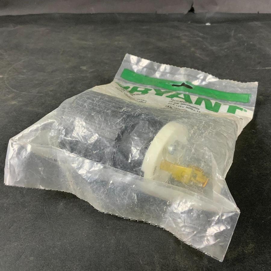 HUBBELL 70530NP LOCKING PLUG ($15 OBO)