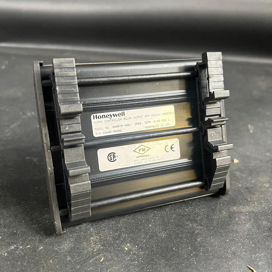 Used HONEYWELL 900RTR-H001 RELAY OUTPUT ($70 OBO)