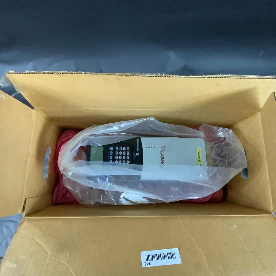 Used ALLEN BRADLEY 20BD011A3AYNAED0 AC DRIVE ($2500 OBO)