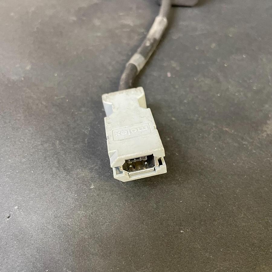 Used OMRON R88A-CRGD0R3C 20411 SENSOR CABLE