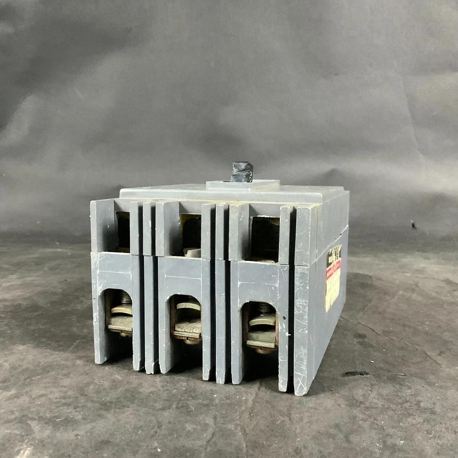 Used WESTINGHOUSE HFA3090 CIRCUIT BREAKER ($60 OBO)