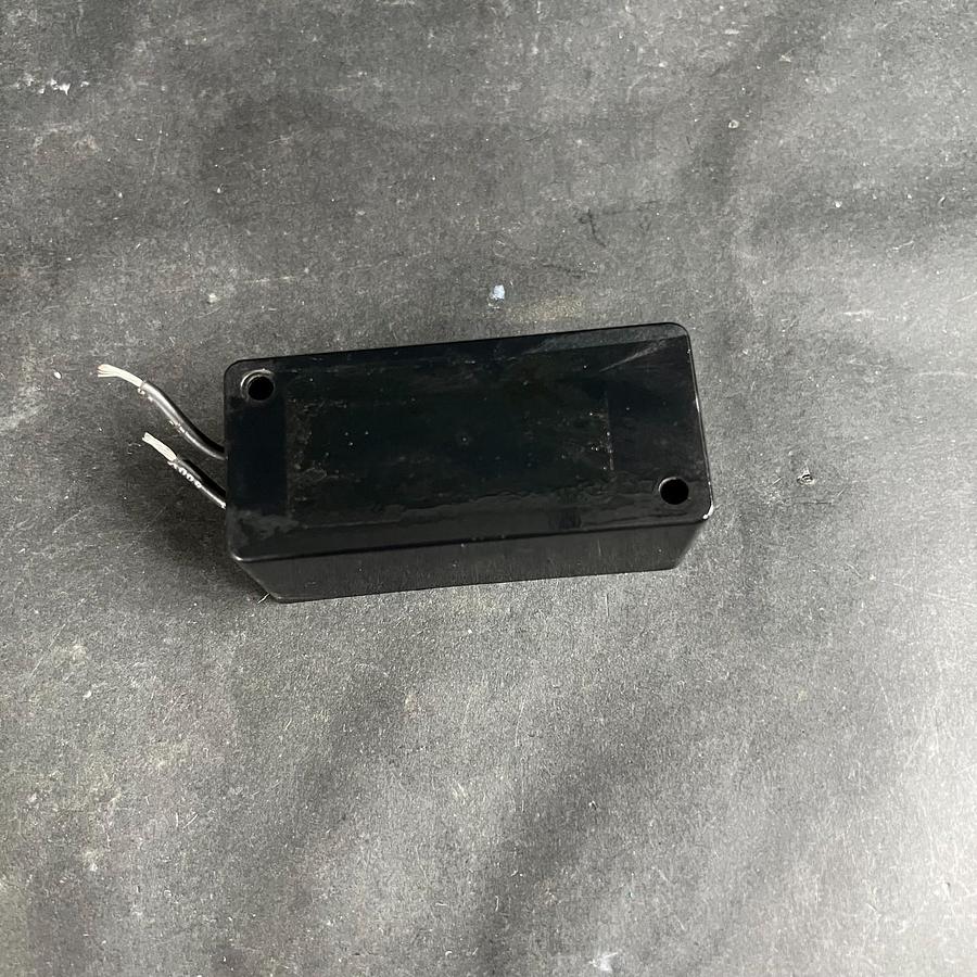 Used UNBRANDED SINGLE PHASE RC NETWORK ($20 OBO)