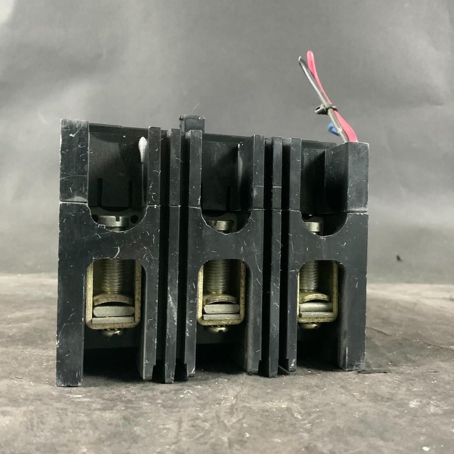 Used WESTINGHOUSE FB3025 CIRCUIT BREAKER ($40 OBO)