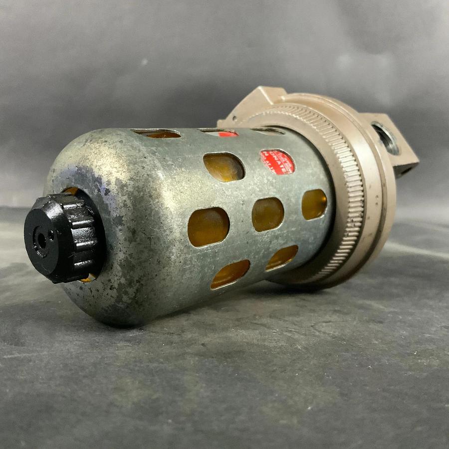 Used SCHRADER BELLOWS 3581-1100 PNEUMATIC LUBRICATOR ($90 OBO)