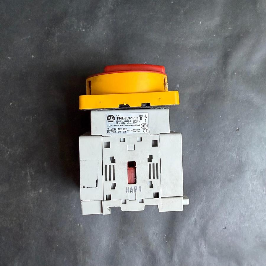 Used ALLEN BRADLEY 194E-E63-1753 DISCONNECT SWITCH ($70 OBO)