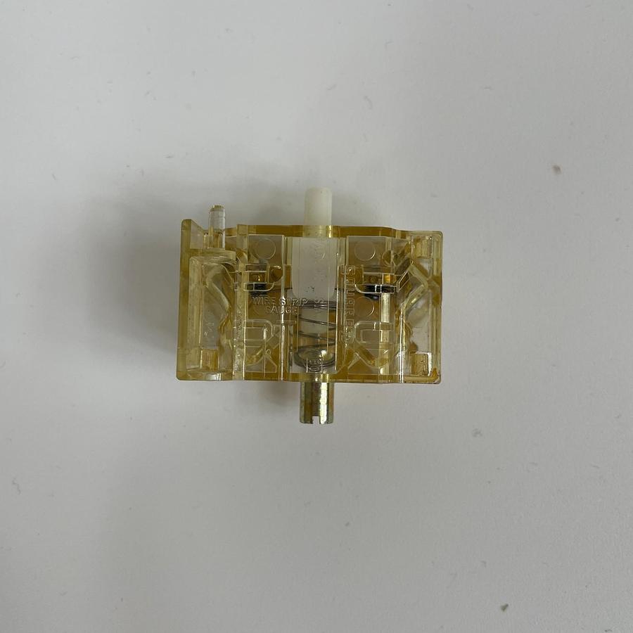 Used SQUARE D 9001KA3 SERIES H CONTACT BLOCK 1NC 600VAC 10A 30MM PUSHBUTTON OEM