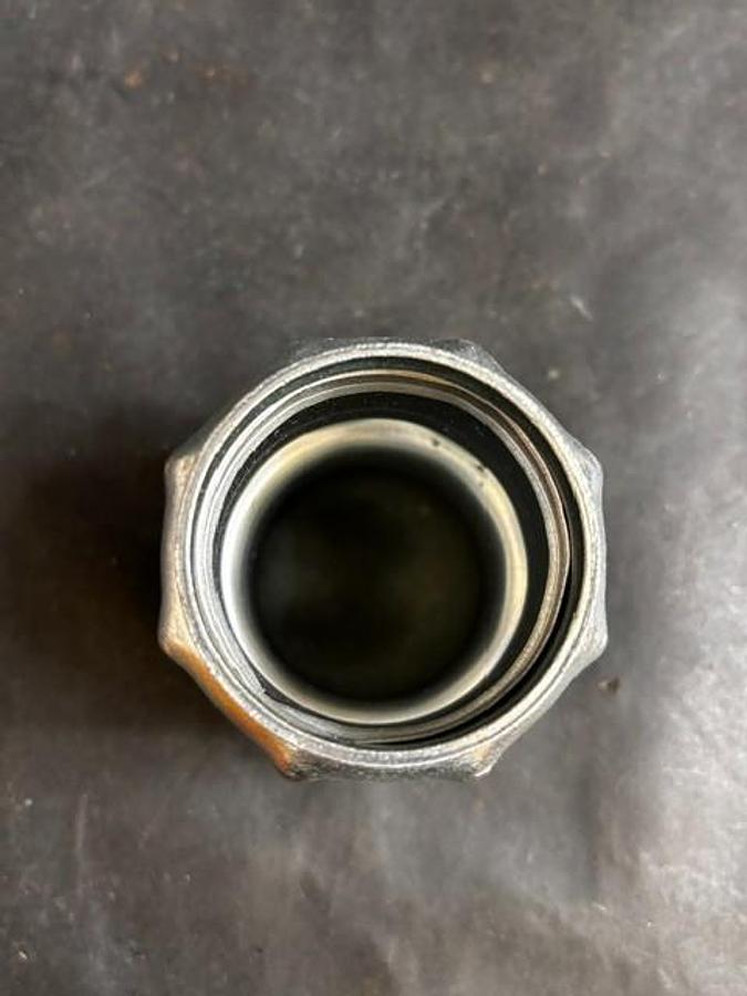 Used THOMAS & BETTS CABLE CONNECTOR ($6.99 OBO)