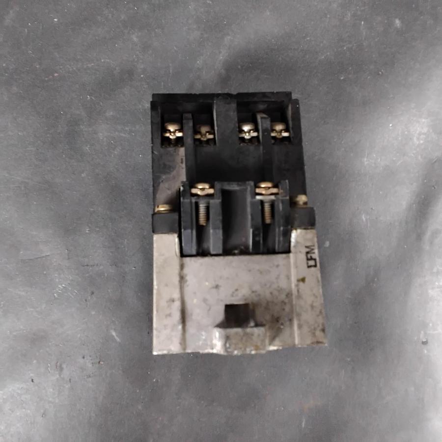 Used ALLEN BRADLEY 700-P400A1 SERIES B CONTACT CONTROL RELAY ($30 OBO)