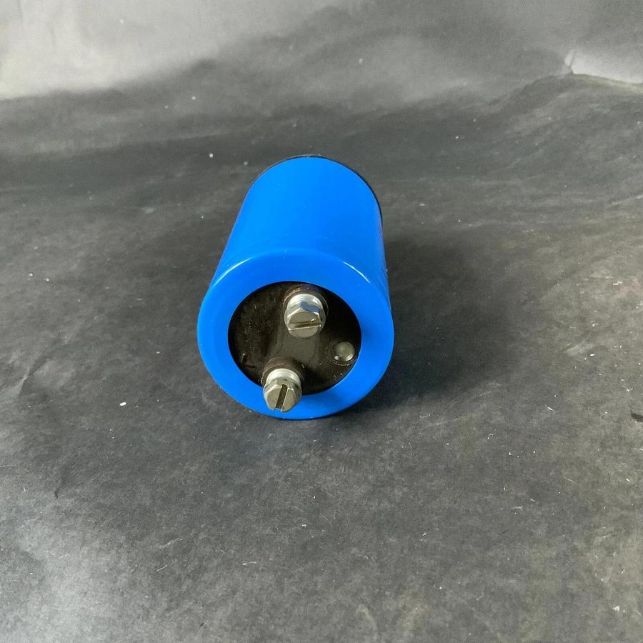 Used LECLANCHE EFV 63 N 6800 ELECTROLYTE CAPACITOR ($35 OBO)