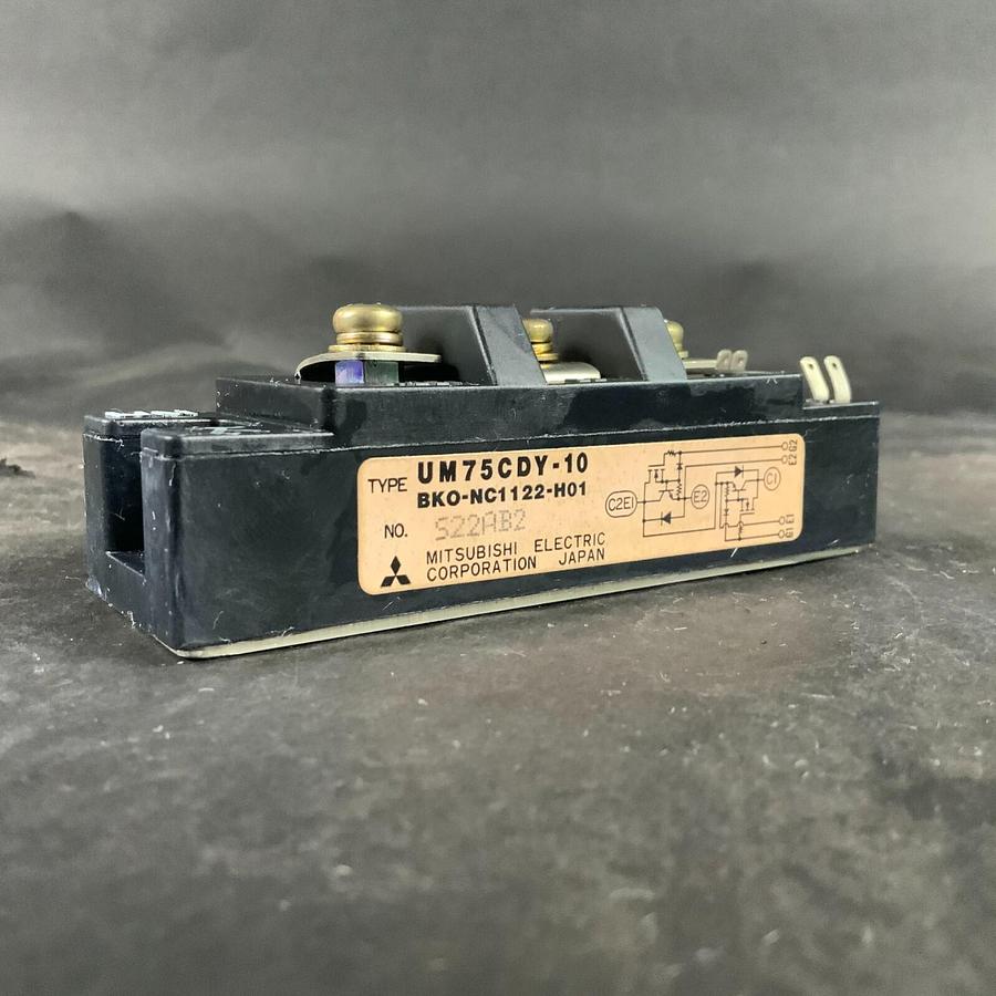 Used MITSUBISHI UM75CDY-10 MODULE ($40 OBO)