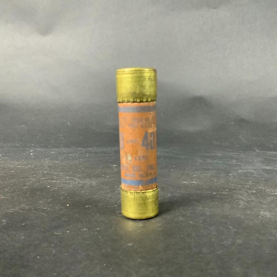Used EAGLE 655-40 FUSE - SET OF 3 ($5 OBO)