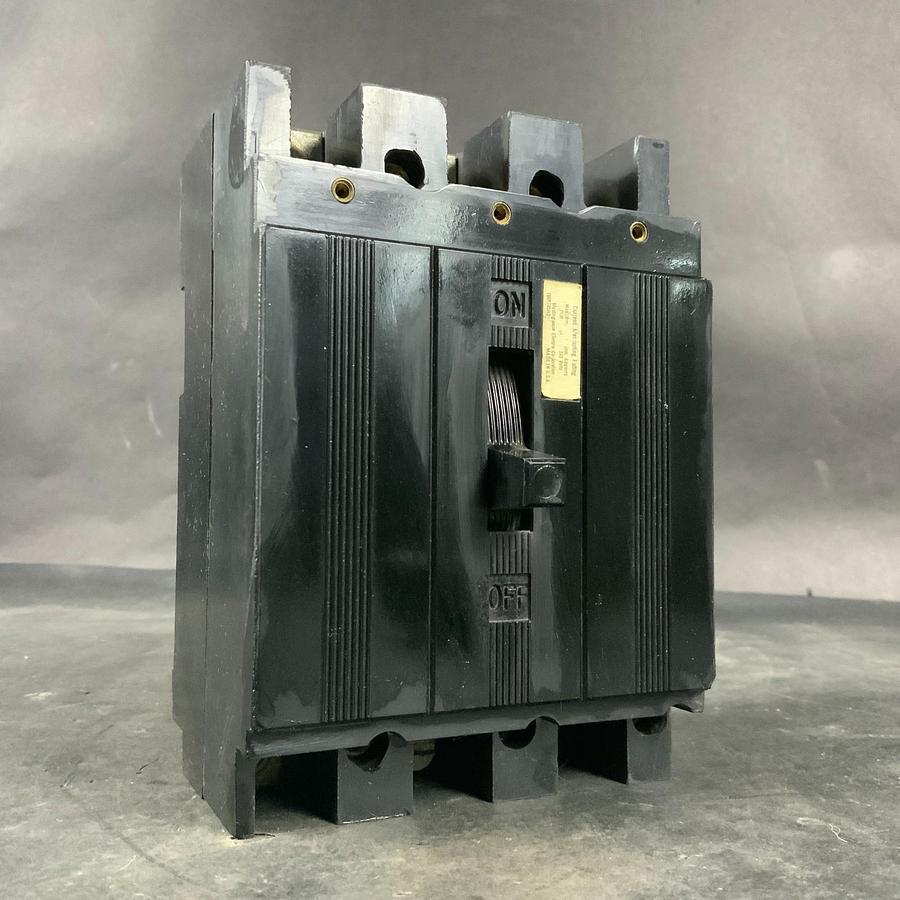 Used WESTINGHOUSE E3100 CIRCUIT BREAKER ($35 OBO)