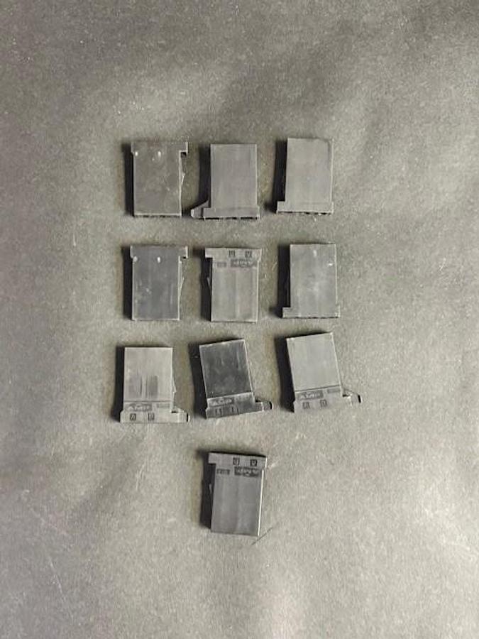 Used FANUC 2-POS 175362-2 SIGNAL CONNECTOR D-3 10