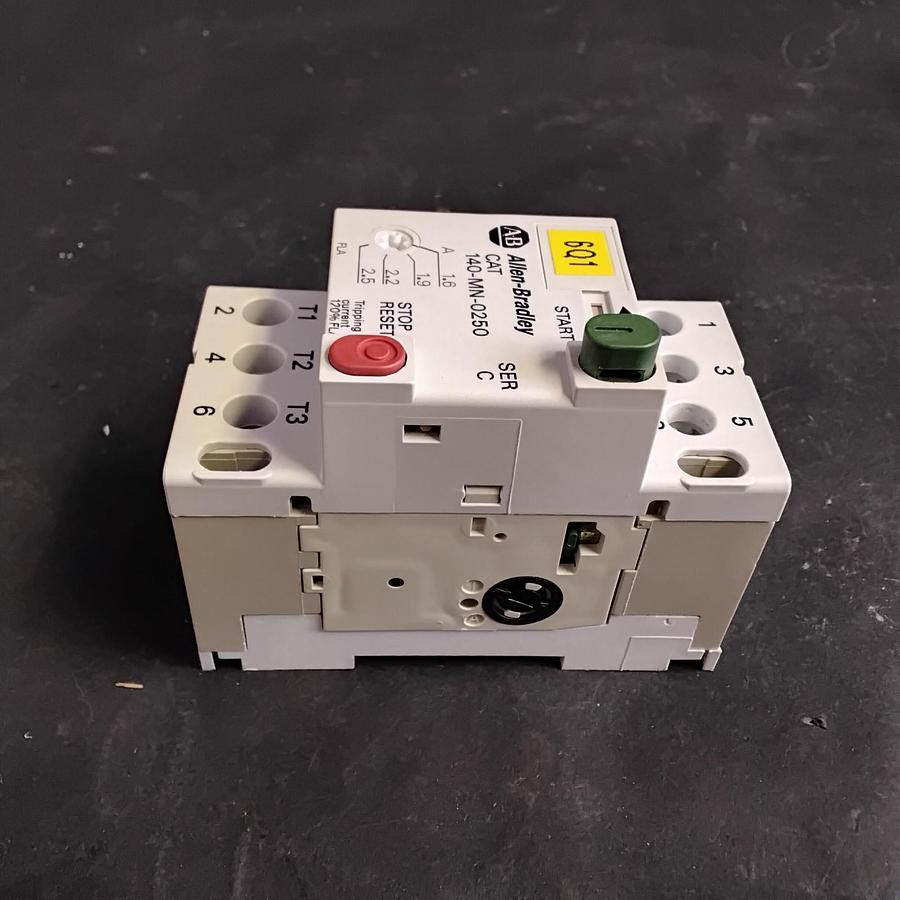Used ALLEN-BRADLEY 140-MN-0250 MANUAL MOTOR STARTER ($18 OBO)