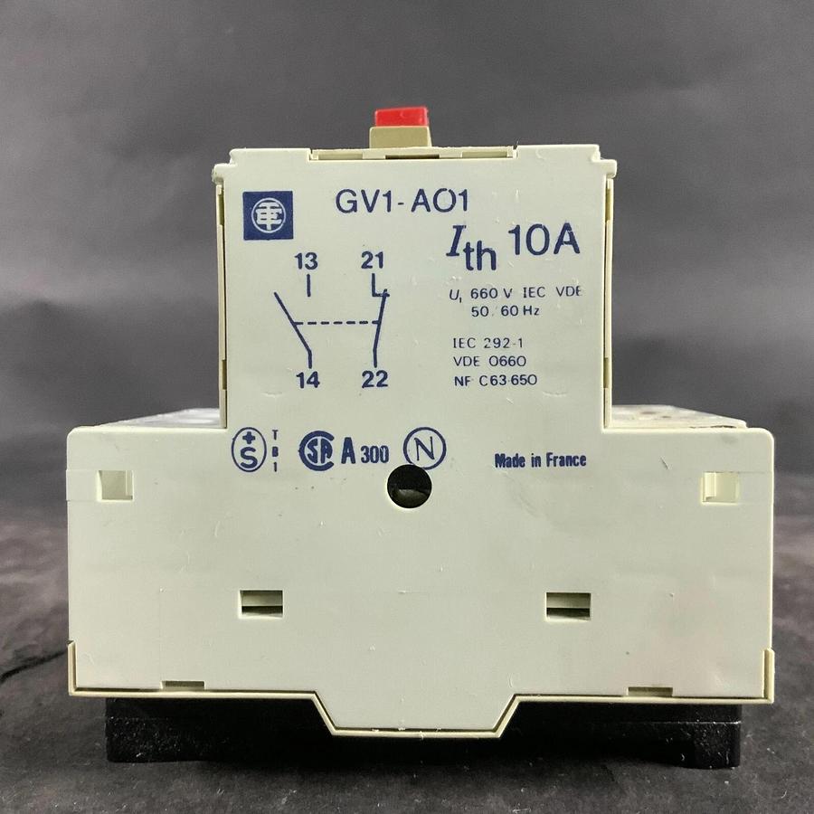 TELEMECANIQUE GV1-MO5 CIRCUIT BREAKER ($40 OBO)