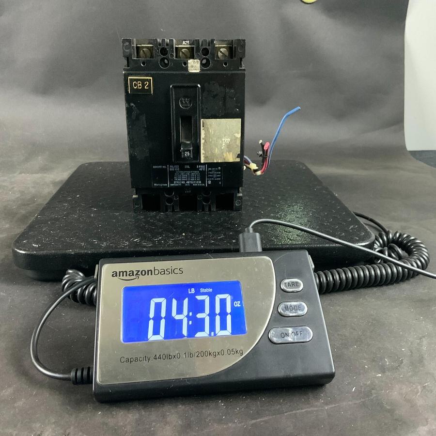 Used WESTINGHOUSE FB3025 CIRCUIT BREAKER ($40 OBO)