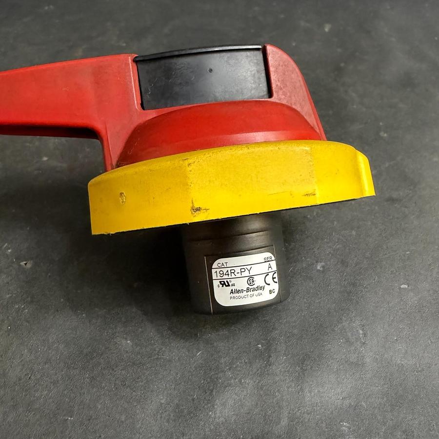 Used ALLEN BRADLEY 194R-PY OPERATING HANDLE ($130 OBO)