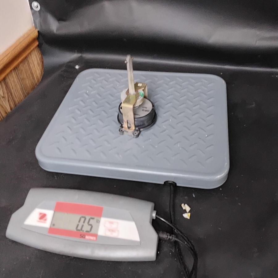 Used EATON 4D12124H TRIPPED SWITCH