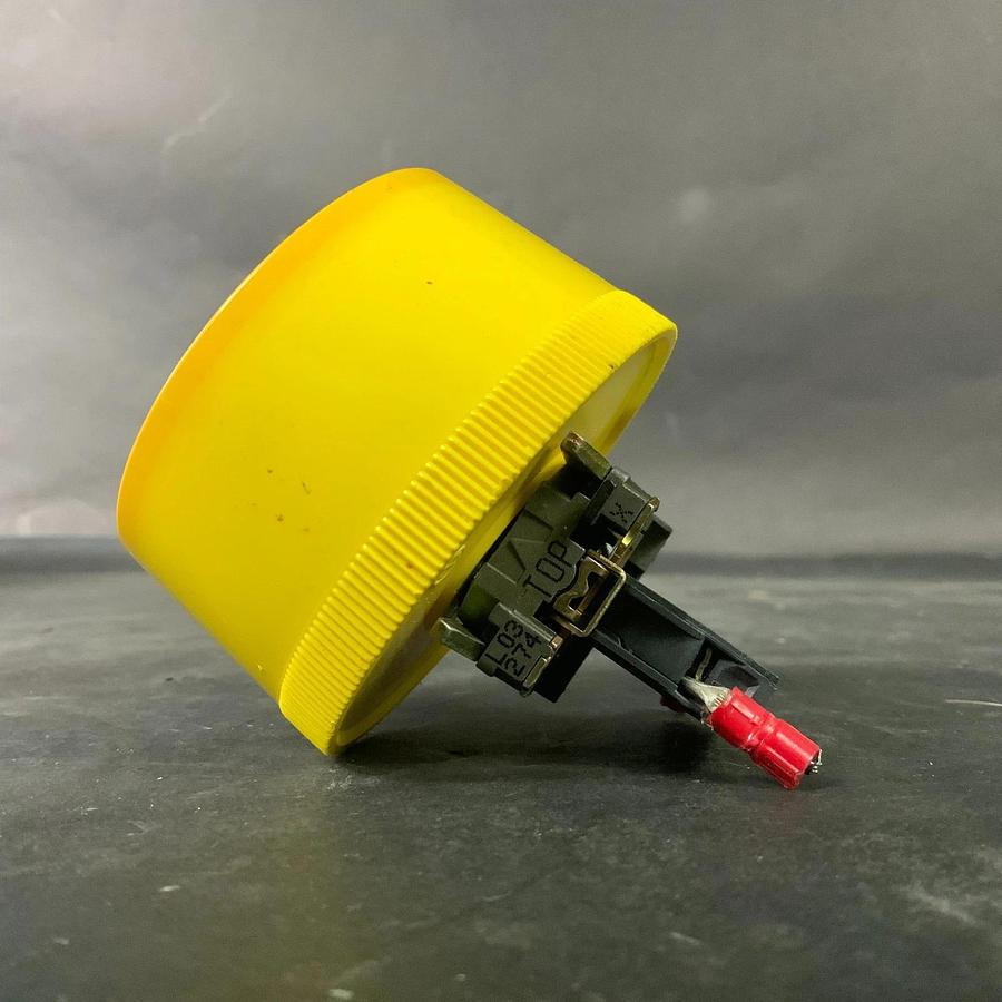 Used SCHNEIDER ELECTRIC ZB4BZ1905 RED EMERGENCY STOP ($20 OBO)